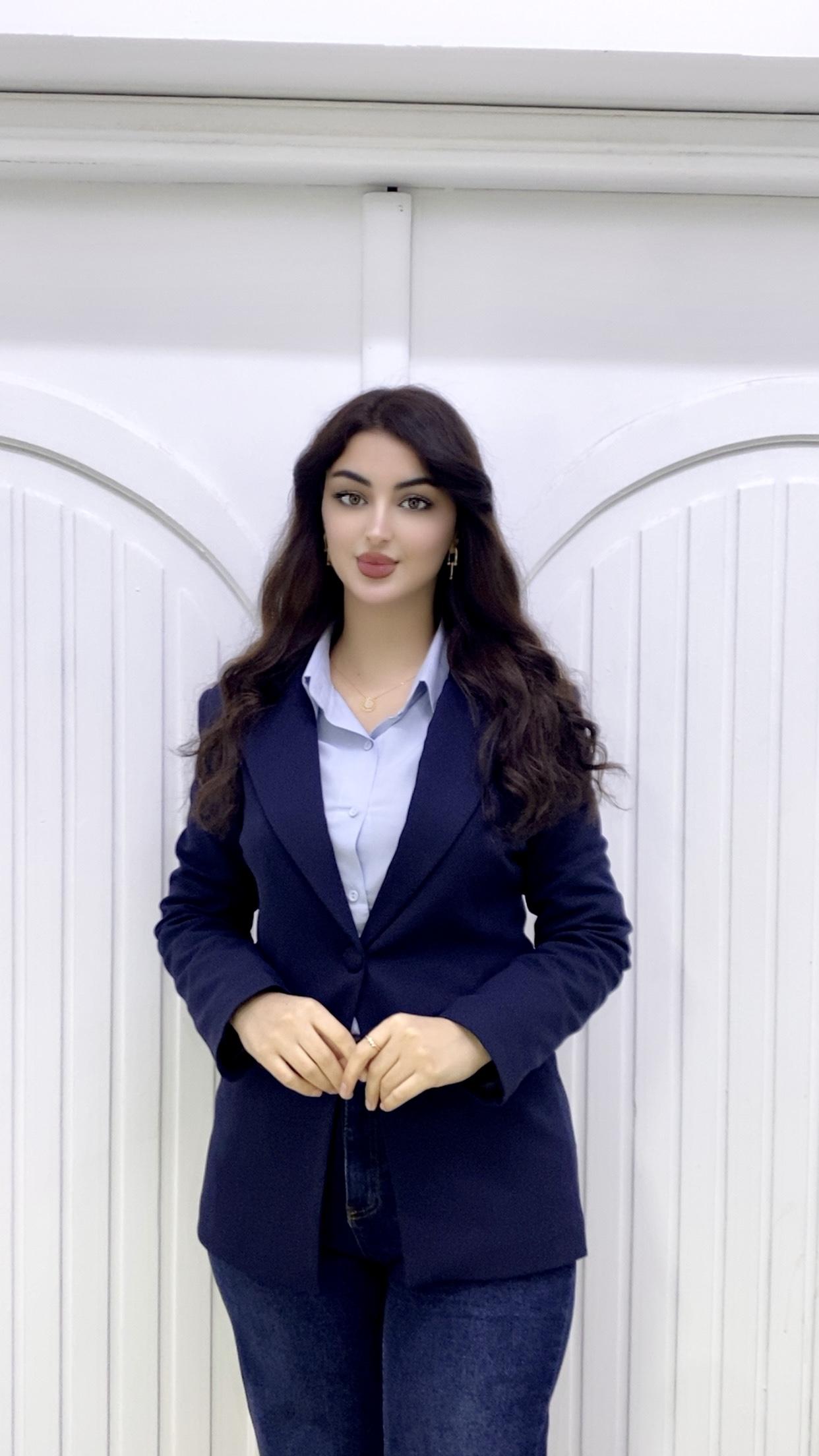 مامۆستا دلڤین ڕەشید محەمەد